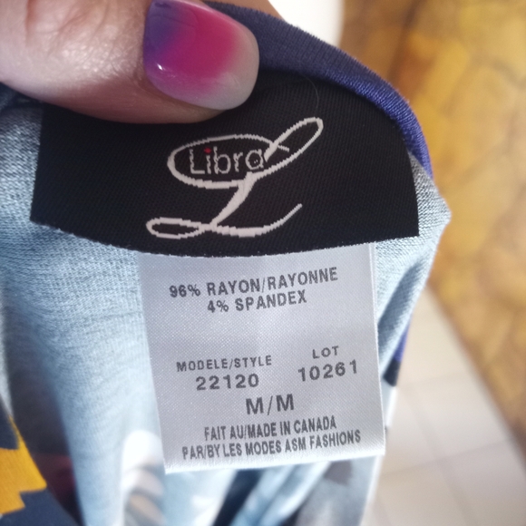 Abstract Patterned Long Sleeve Women's Top - Picture 2 of 4